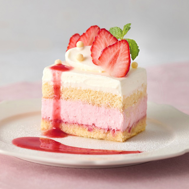 苺とミルクホイップのショートケーキ